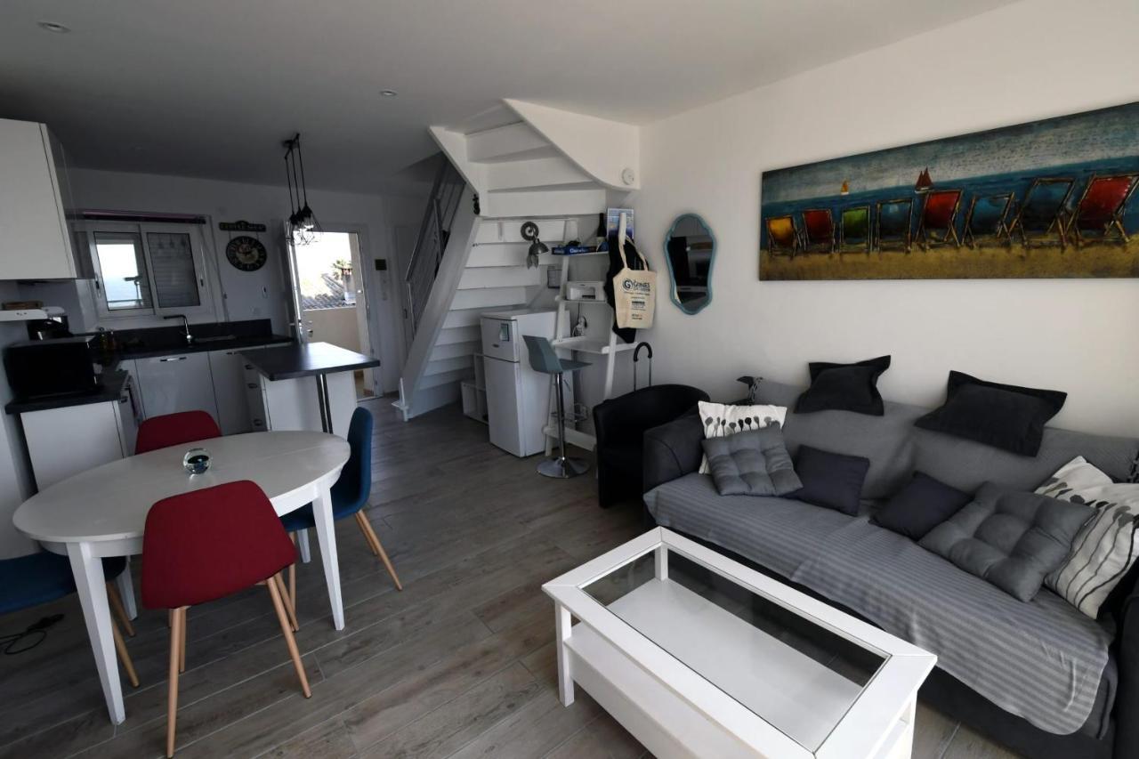 La Croix Du Sud Superbe Appartement En Duplex 2 Chambres Vue Mer Le Grau-du-Roi Esterno foto