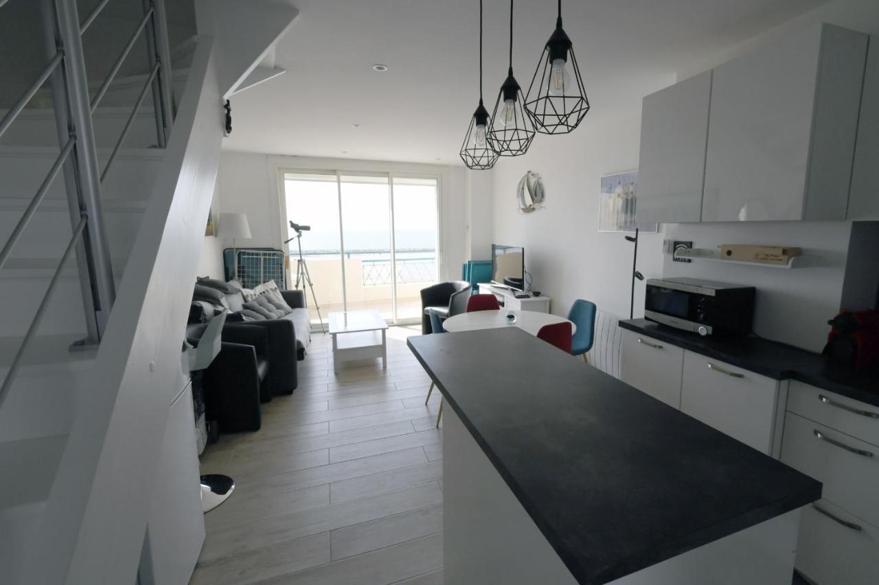 La Croix Du Sud Superbe Appartement En Duplex 2 Chambres Vue Mer Le Grau-du-Roi Esterno foto